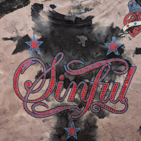 Sinful by Affliction 'Love 'n Pride' Angel Wing Graphic Print Tee - Picture 6 of 8